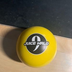 JuiceWrld 8 ball